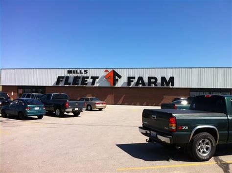 Fleet farm green bay east - See 26 photos and 7 tips from 1365 visitors to Fleet Farm. "Great pet department! Also best place to buy bird seed." 